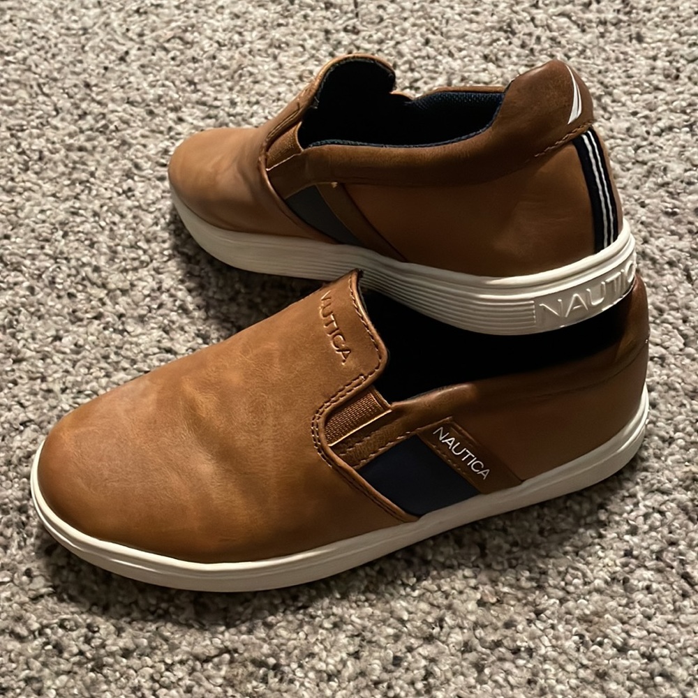 Boys casual dress shoe